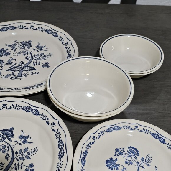2 Corelle Blue Onion Floral Set tan plates & bowls 5-piece place setting - Picture 6 of 16